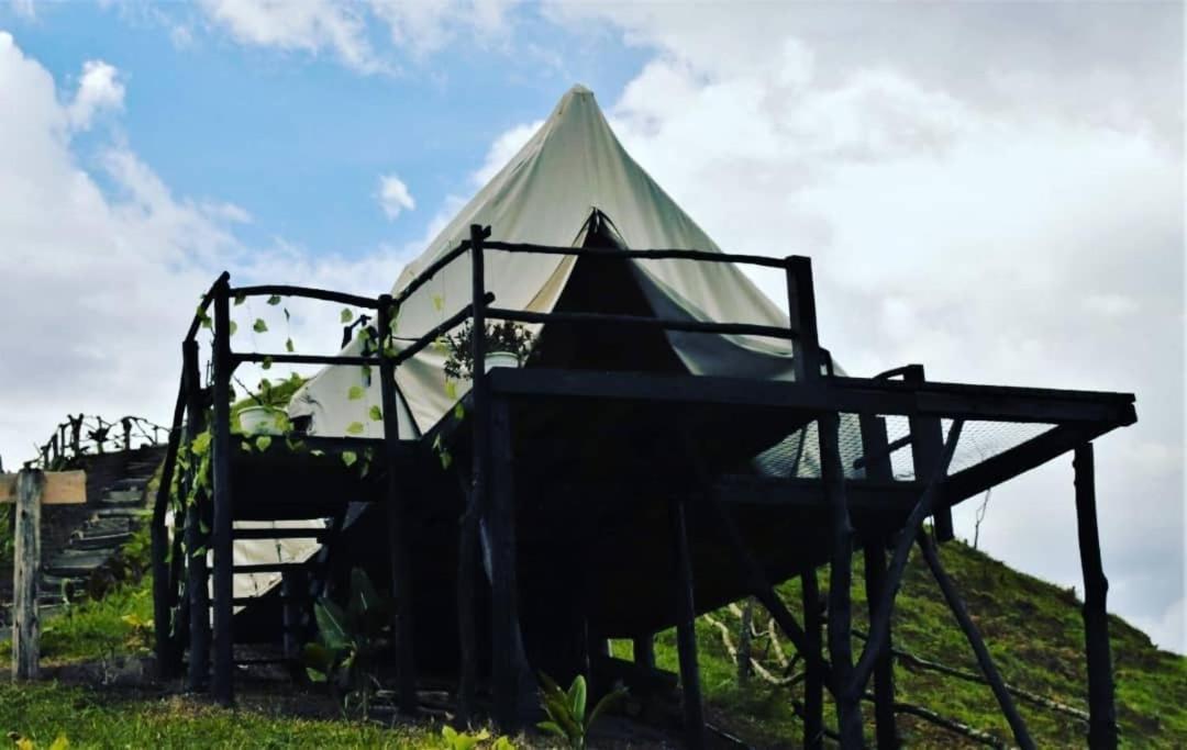 Хостел Glamping Rustiko Саленто Екстер'єр фото
